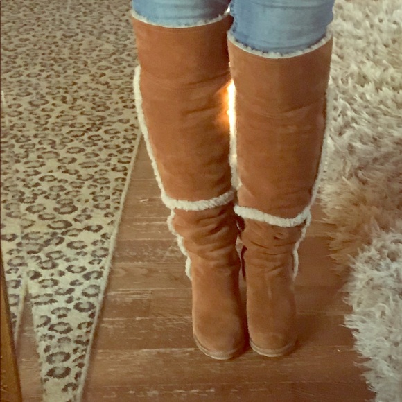 Tory Burch Shearling Boots - Picture 6 of 6